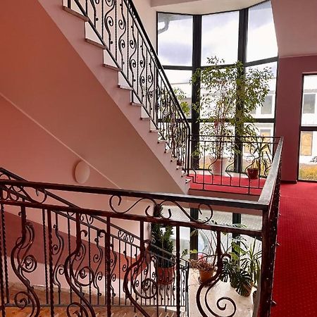 Hotel Dowhan Nowe Ngoại thất bức ảnh